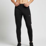 Denmok trackpant black